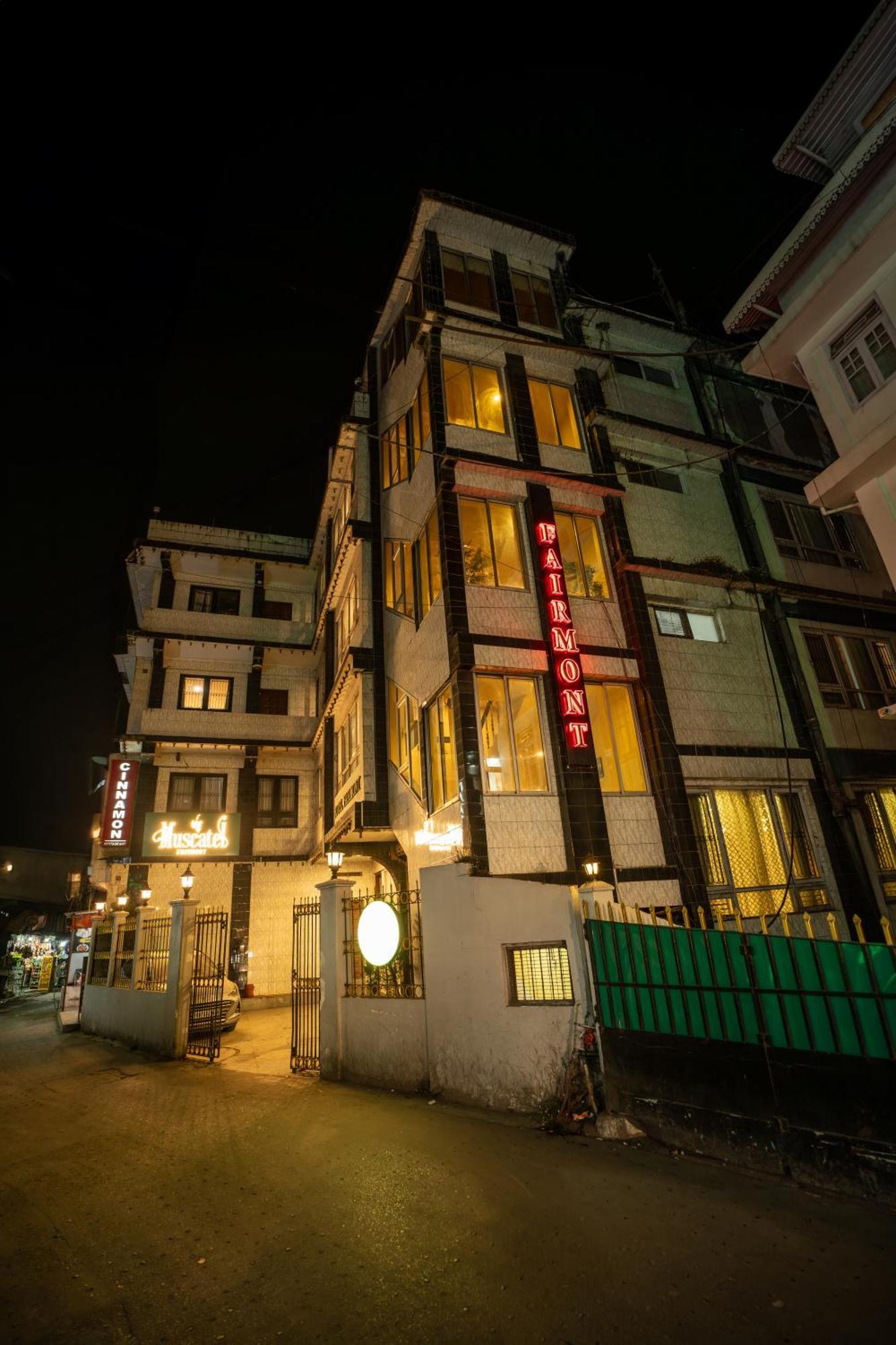 Muscatel Fairmont - 100 Mts From Mall Road Darjeeling  Bagian luar foto